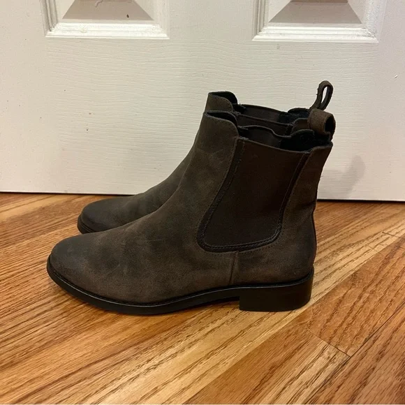 Thursday Boot Company Duchess Chelsea Boots dark olive suede Women’s 6.5 - Picture 5 of 8